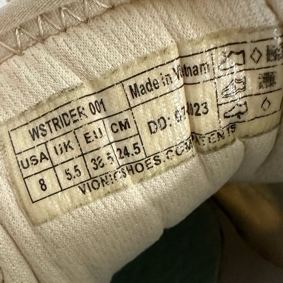 Vionic Women’s Walk Strider White and Cream walking Shoes with Mesh Support - Picture 14 of 14